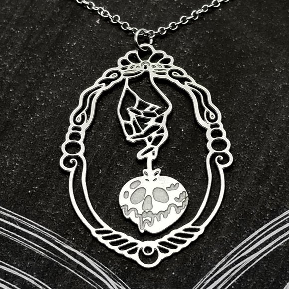 Baroque Vintage Jewelry - Gothic Sweet & Deadly Silver Necklace